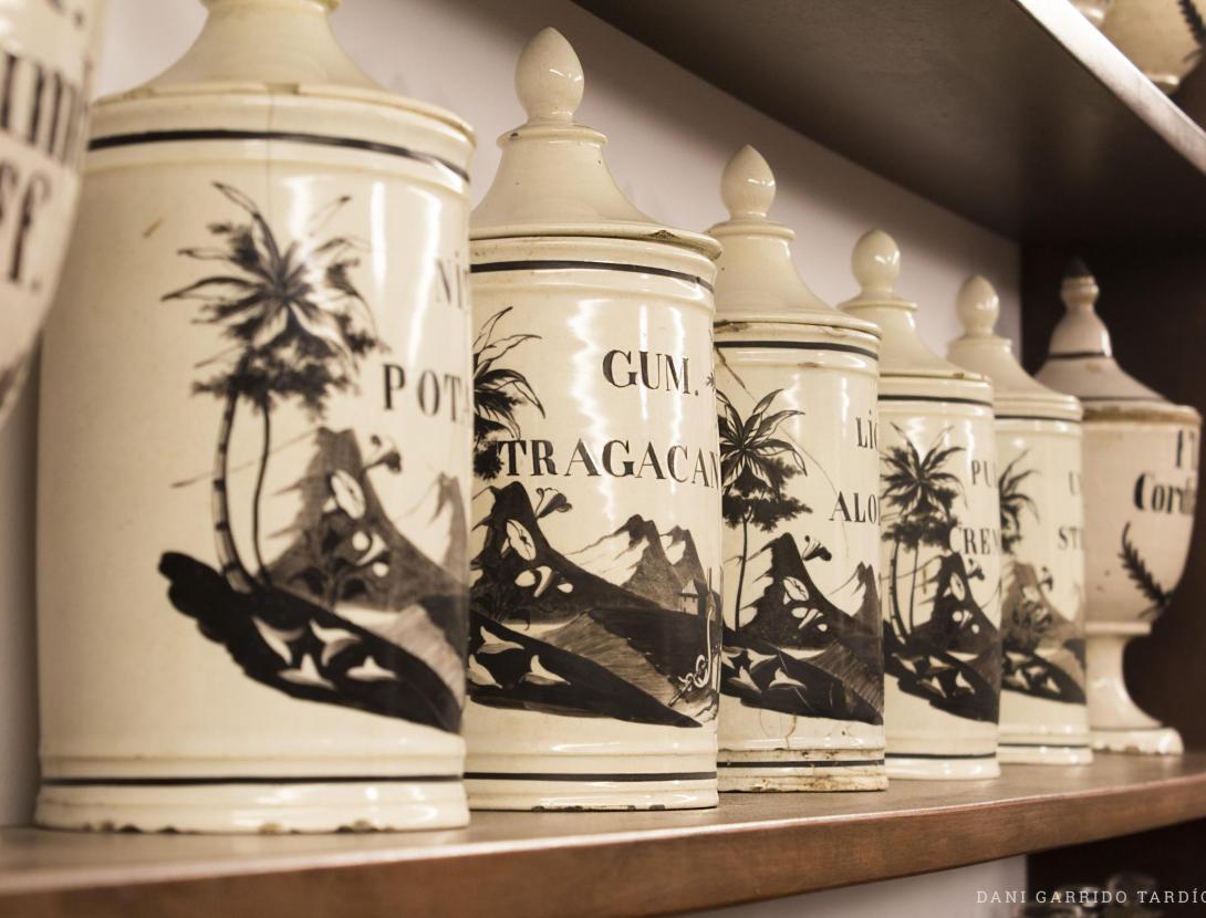 Jornada de portes obertes a l'antiga Farmàcia Bujons (1842-1957)