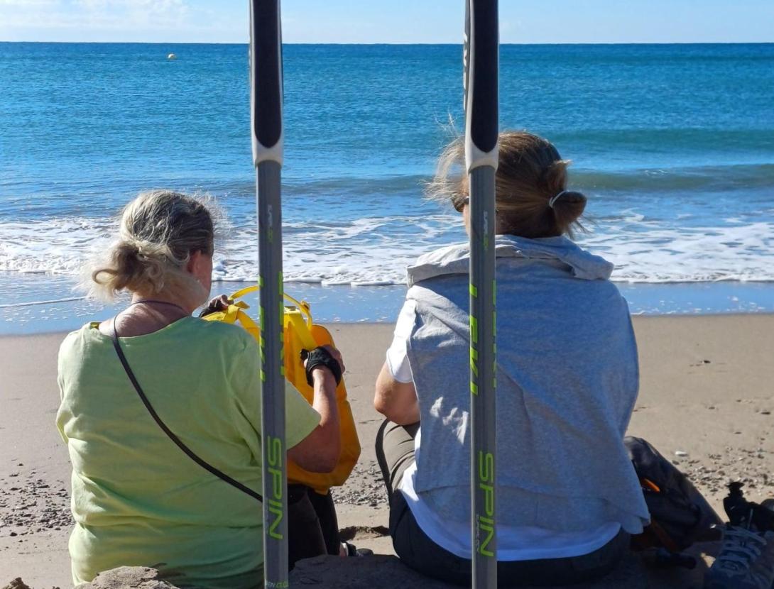 Respira Viladecans a pas de marxa. Sortida de marxa nòrdica fins a la Platja de la Pineda