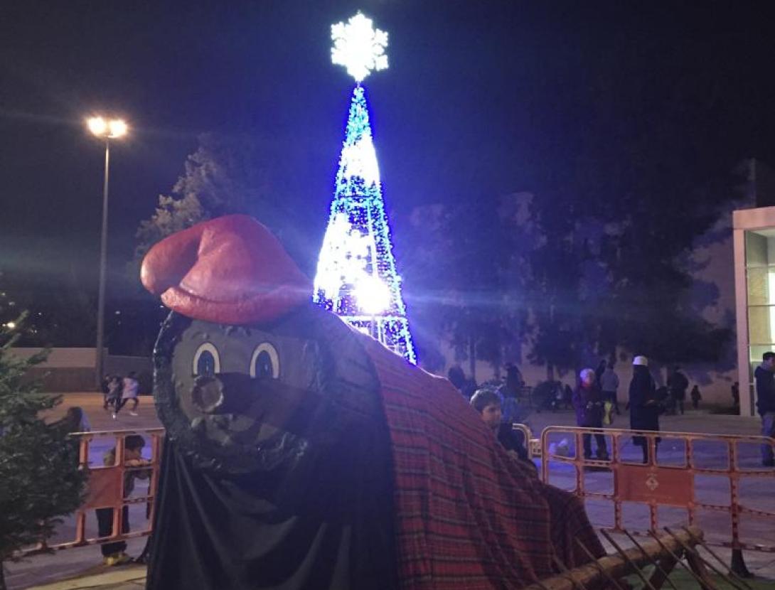 Foto Activitats Nadal Esplugues.jpg