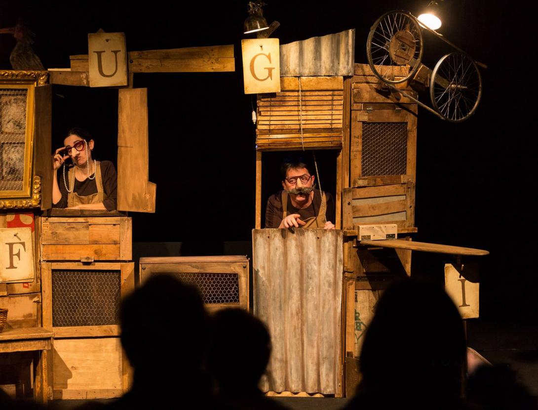 La gallina dels ous d'or - Espectacle familiar