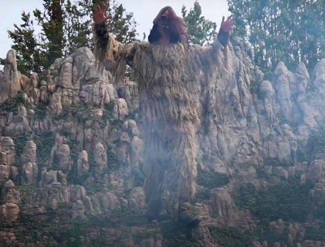 Spooky Halloween familiar