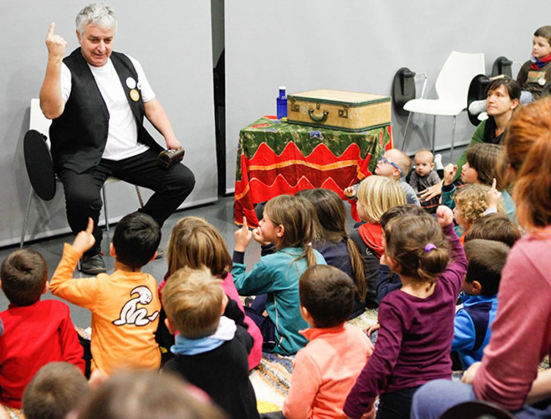 Hora del conte "Histories de palau"