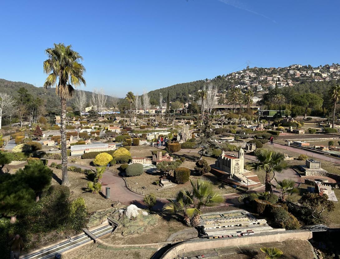 CATALUNYA EN MINIATURA A LA PRIMAVERA