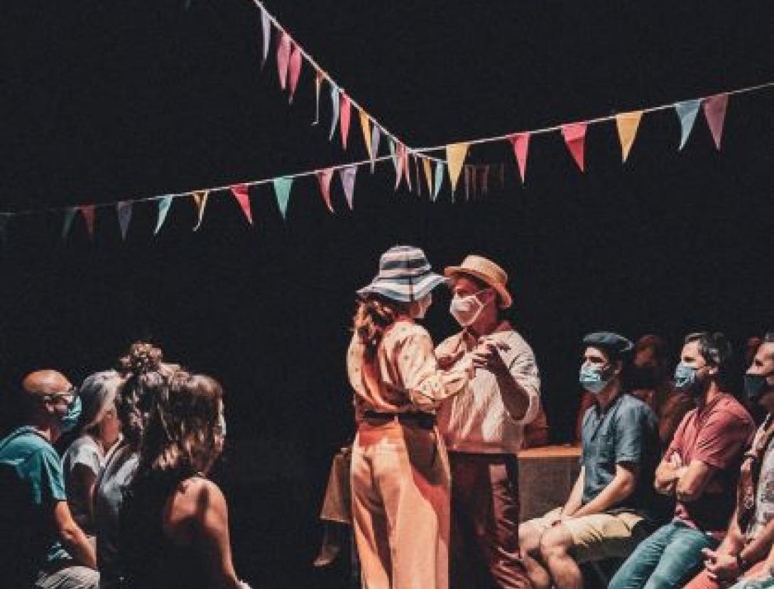 Obra de teatre "Iaia", de la Cia. Mambo Project