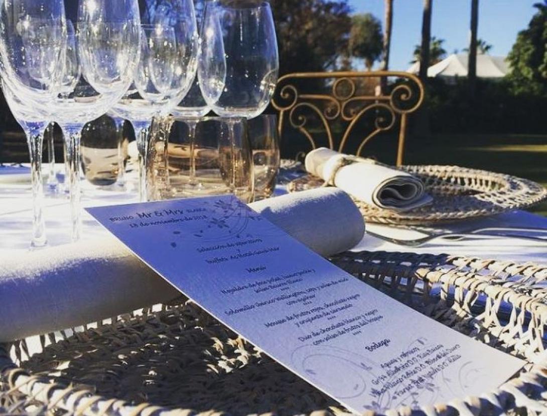 Banquets al jardí i vora el mar