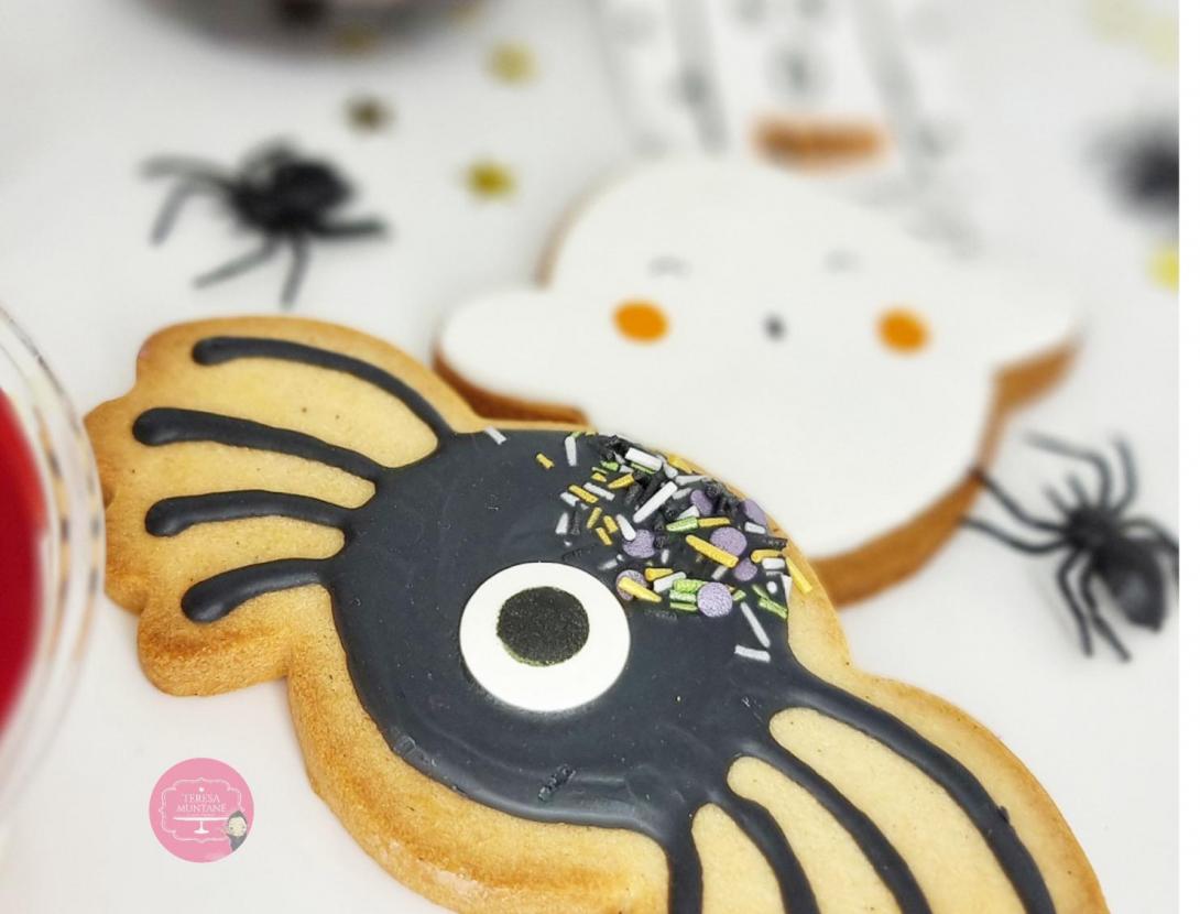 Encarrega la teva caixa terrorífica a Teresa Muntané de Sant Feliu de Llobregat