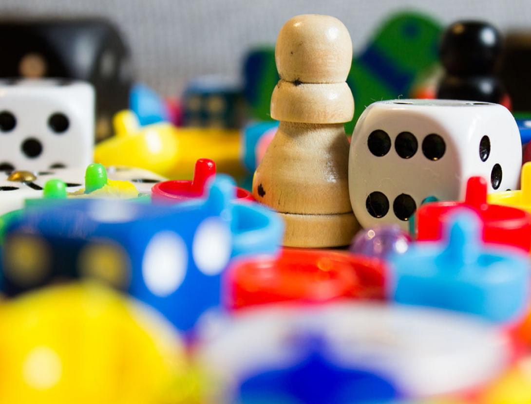 Jugateca de primavera: Matí de jocs de taula a la Biblioteca