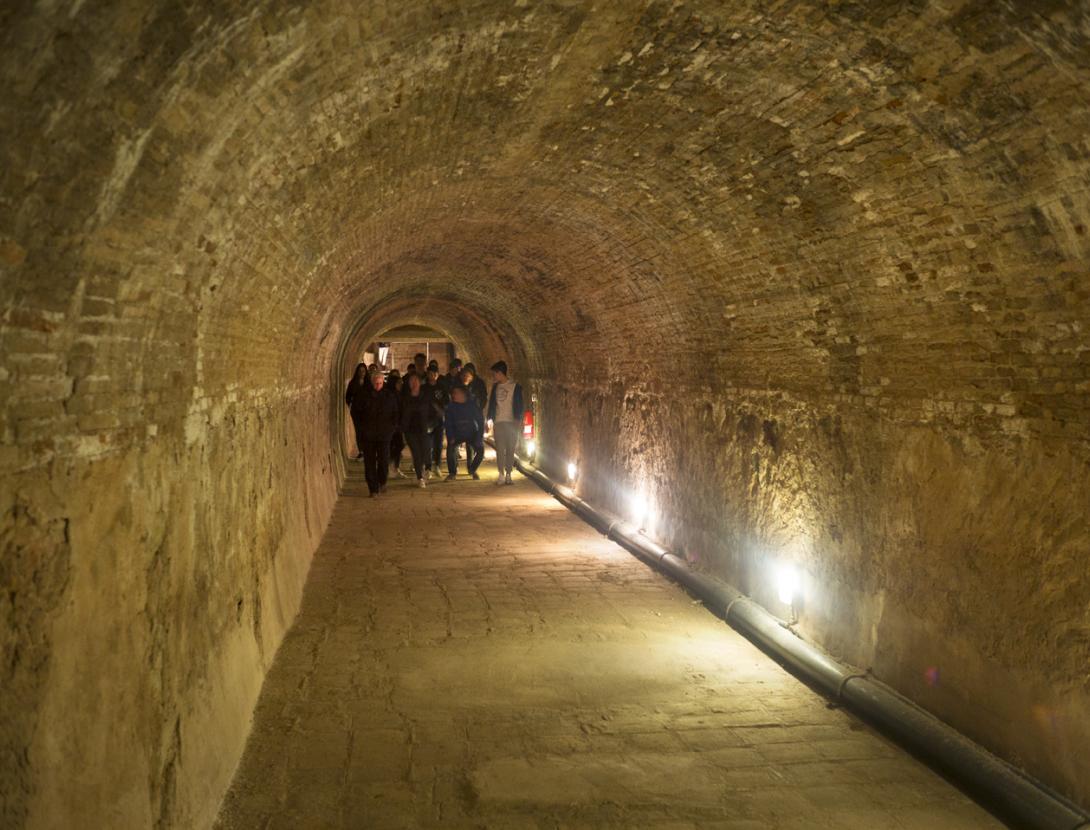 Soterrani del Museu de la Colònia Sedó d'Esparreguera