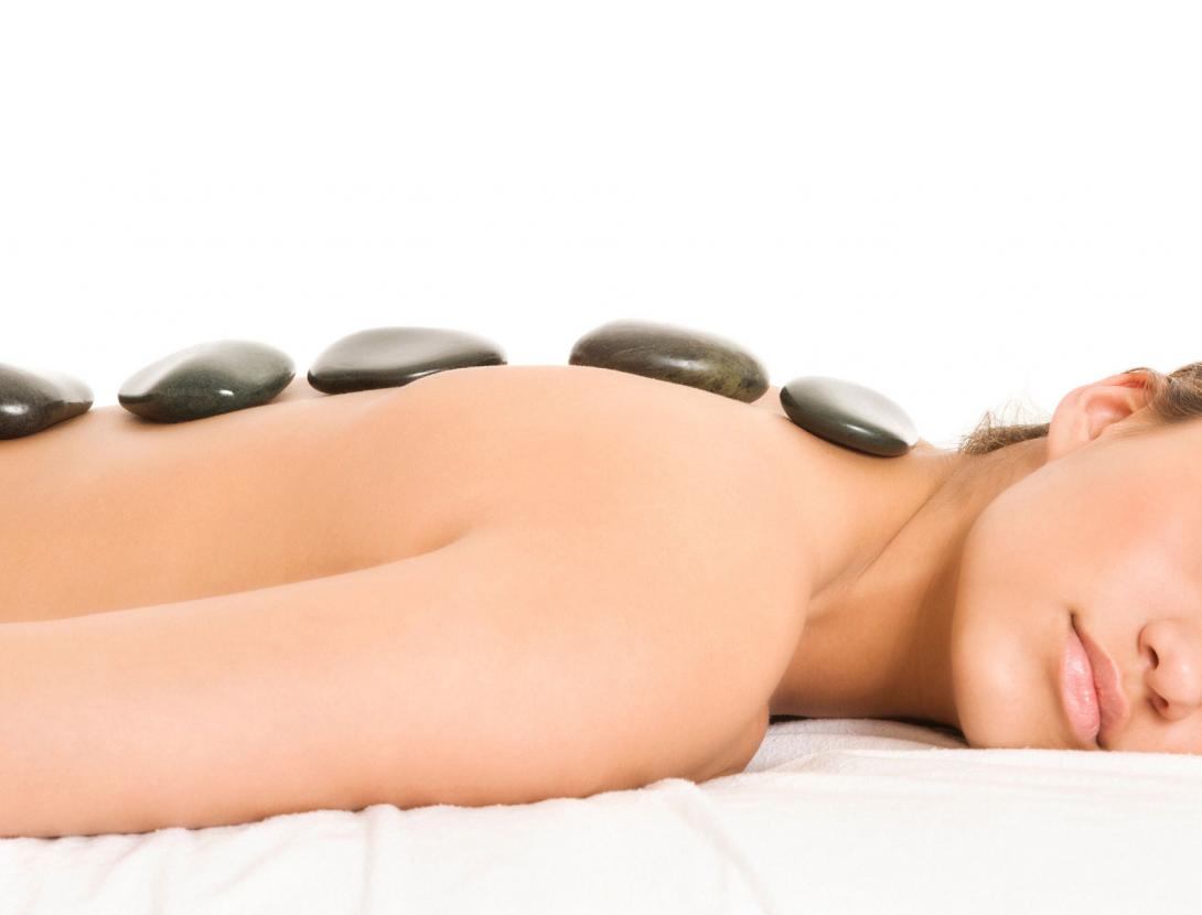 Massatge pedres calentes
