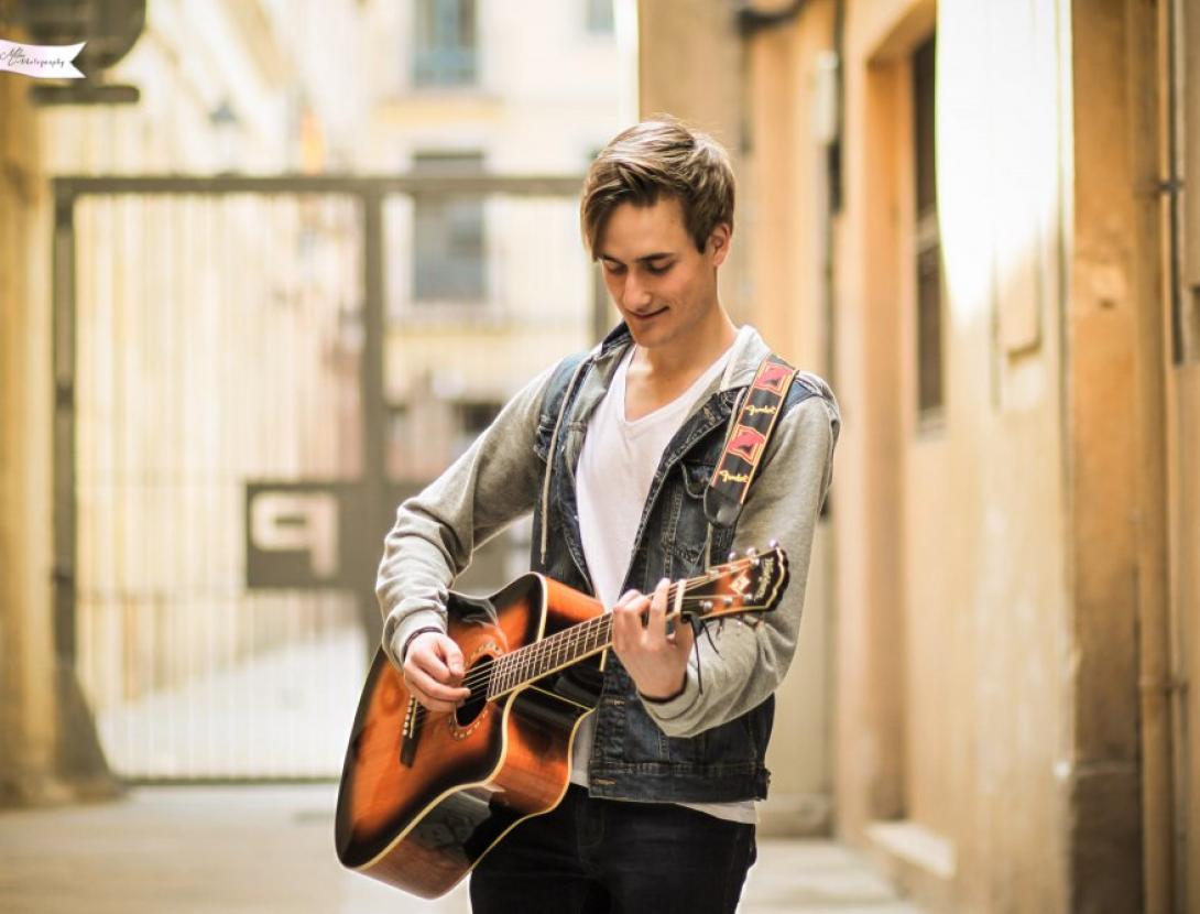 Roger Argemí en concert a Ca n'Estella