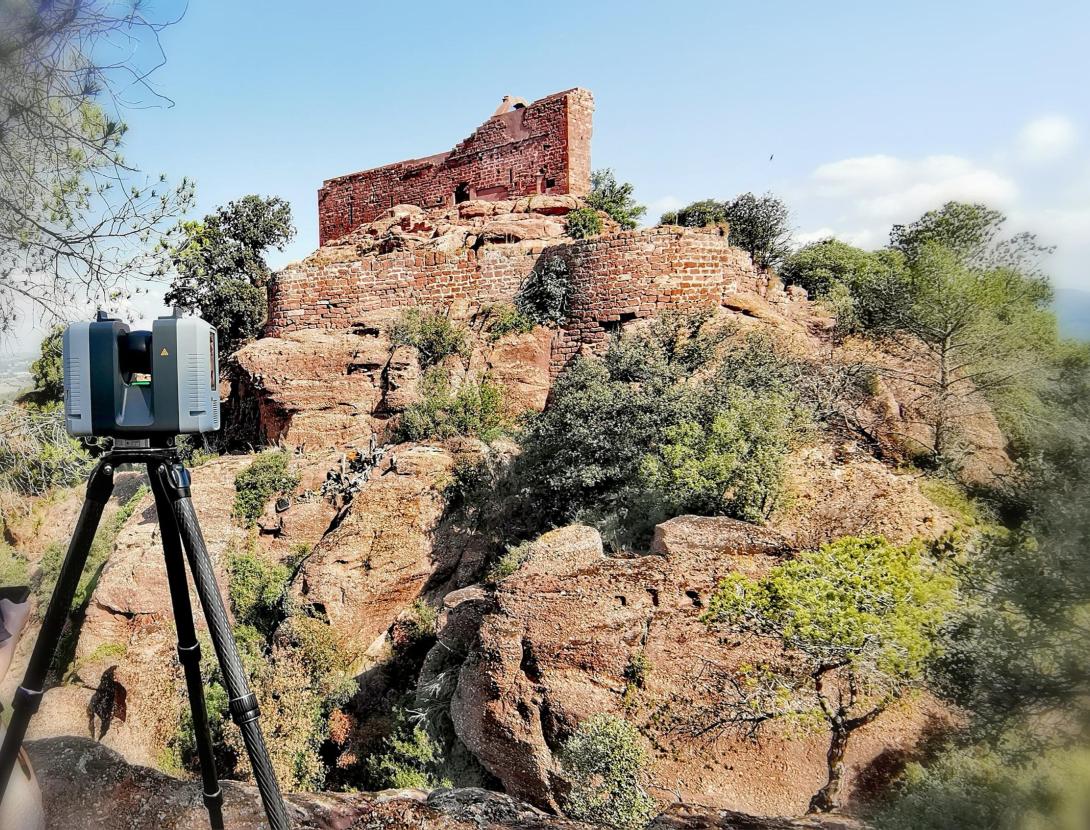 Una mirada virtual al monestir de Sant Genís de Rocafort: proposta de patrimonialització a través de la realitat virtual immersiva.