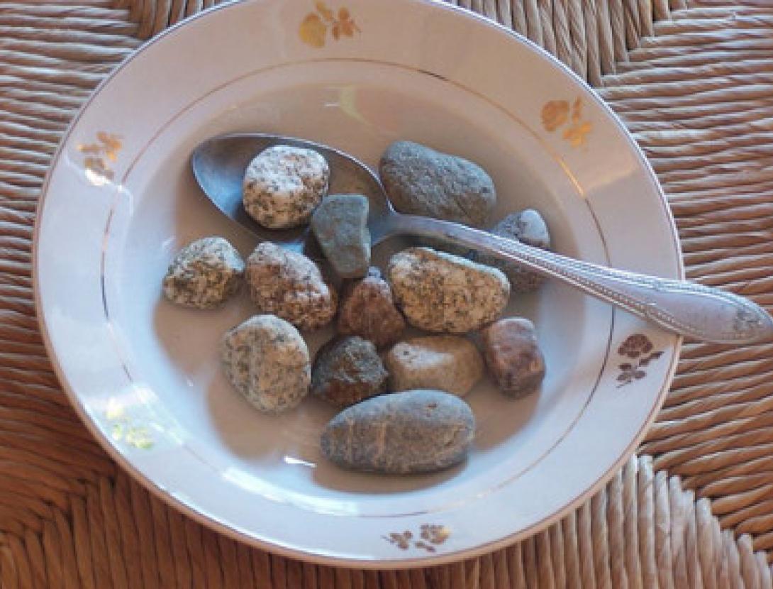 Sopa de pedres i altres contes afamats