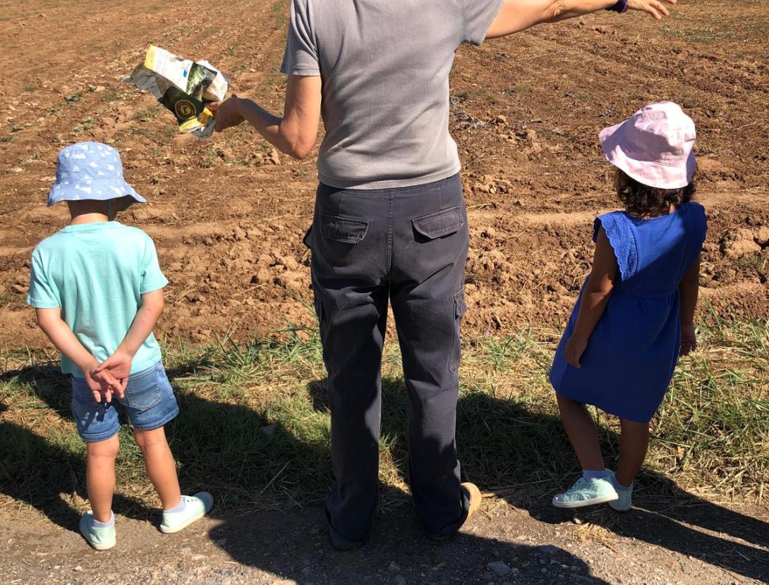 SABORS AMB ARRELS: EL TERROIR DE VILADECANS. Visita a pagès i tast de temporada a la finca Les Marines d’en Tugas