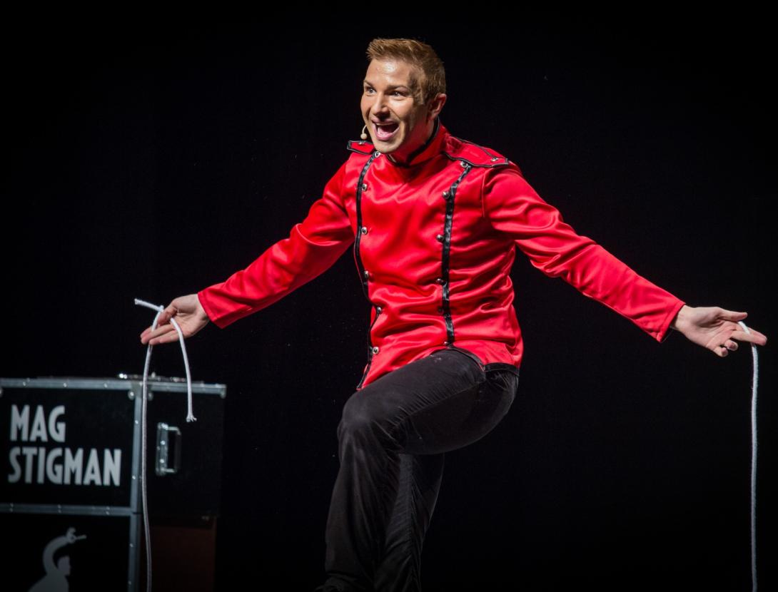 Espectacle familiar "Més que màgia", amb el Mag Stigman