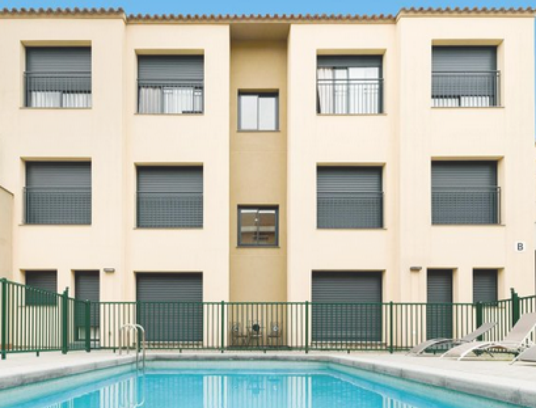 Castell Beach Aparthotel