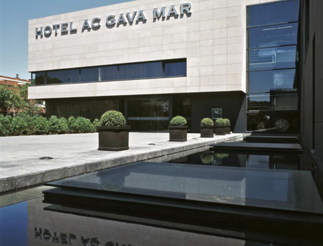 AC Gavà Mar - Fachada 2.jpg