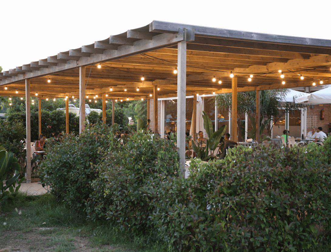 Camping 3 estrellas GAVA_RESTAURANTE 6.png