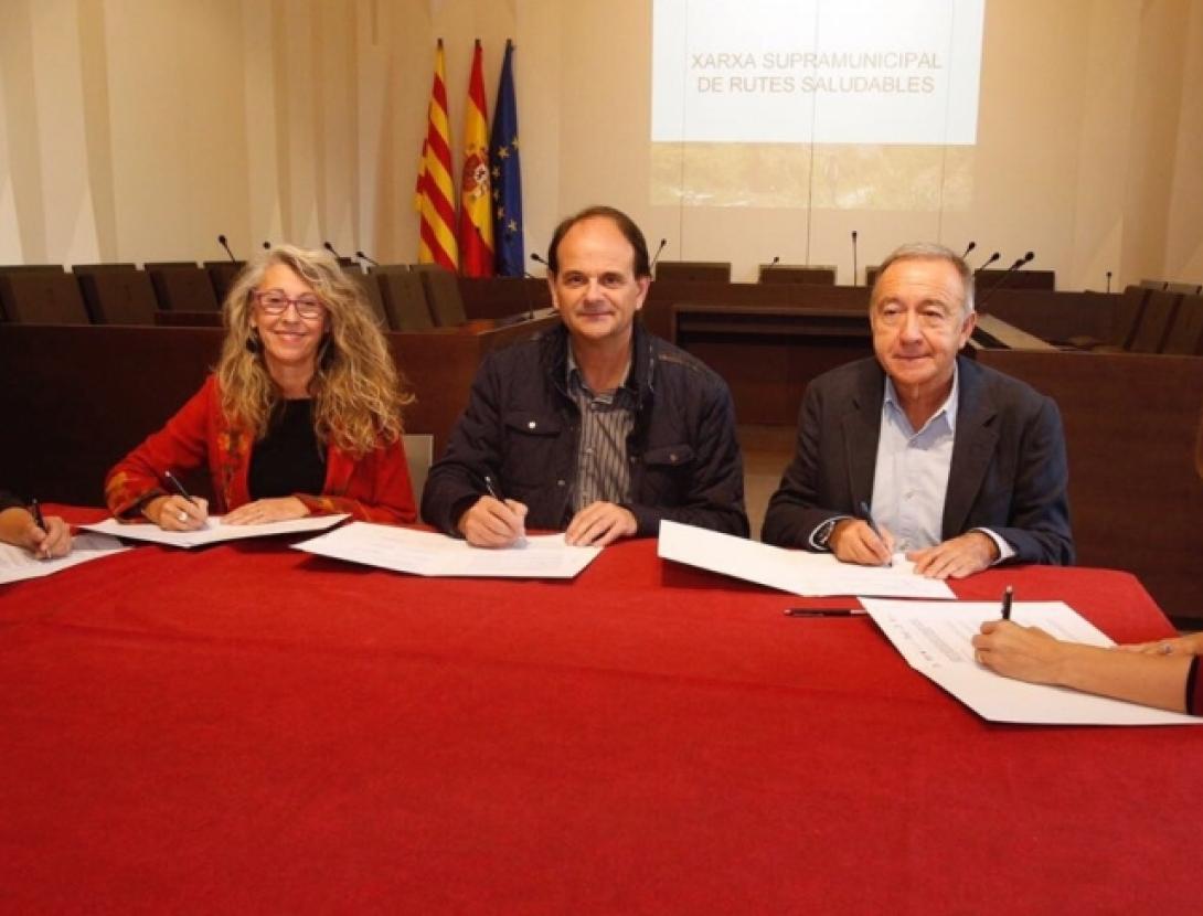 Signatura conveni rutes saludables.jpg