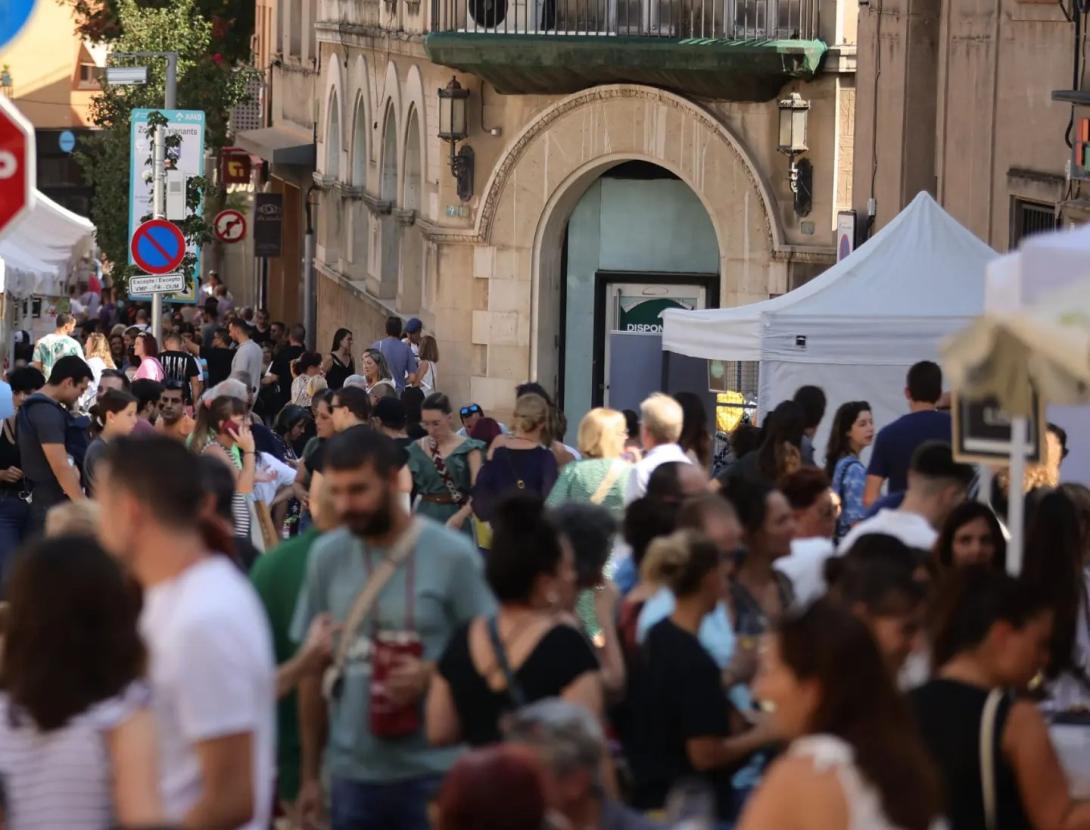 Mercat al carrer i SantVins