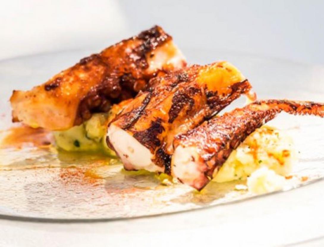 Menú al Calamar Gastro Beach