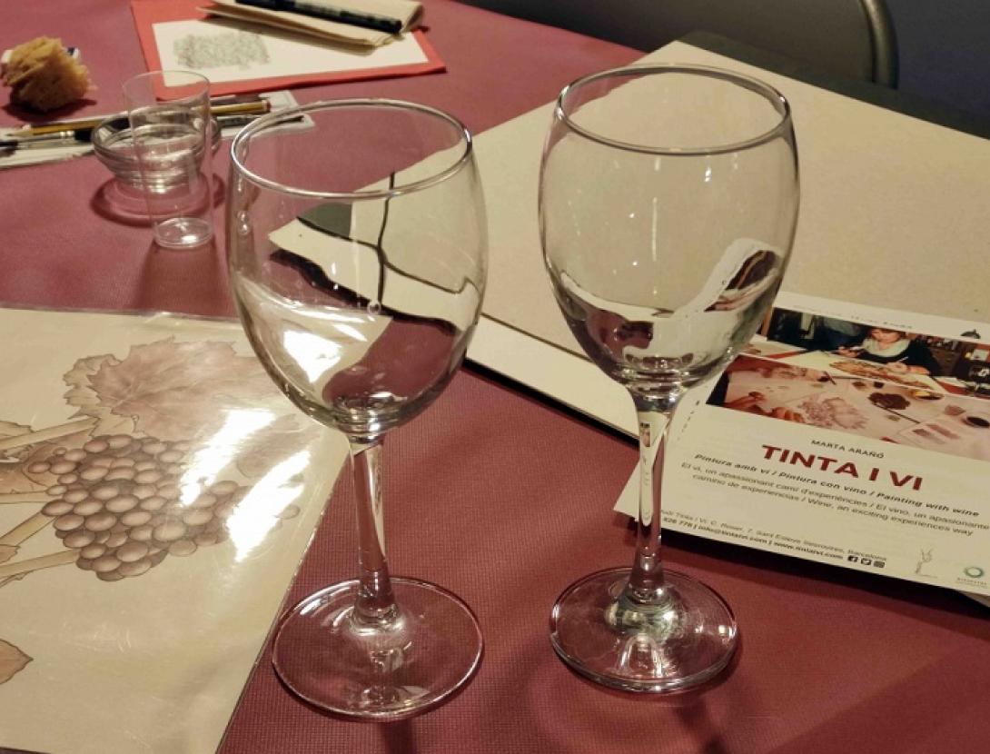 ROMANTIC ART, painting with wine for couples