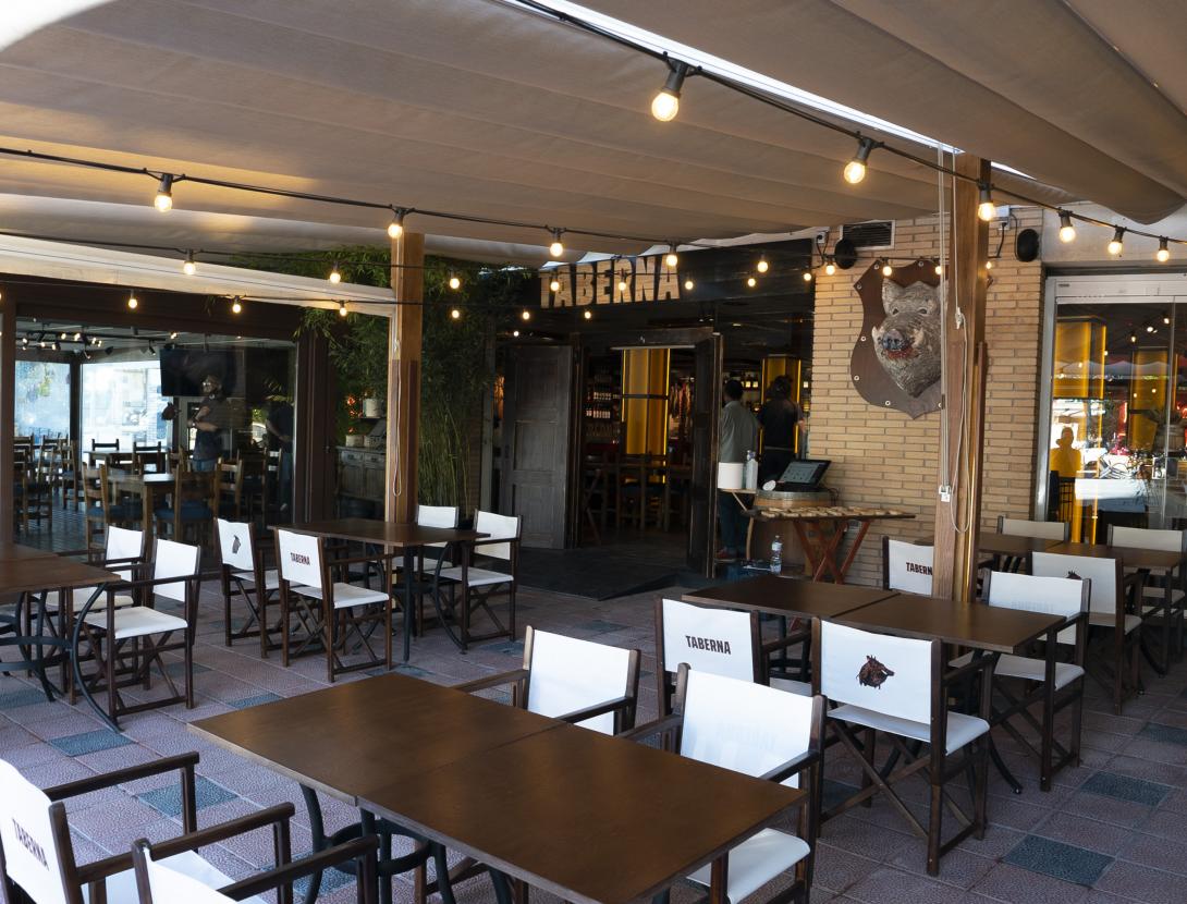 Taberna Opening_56.JPG